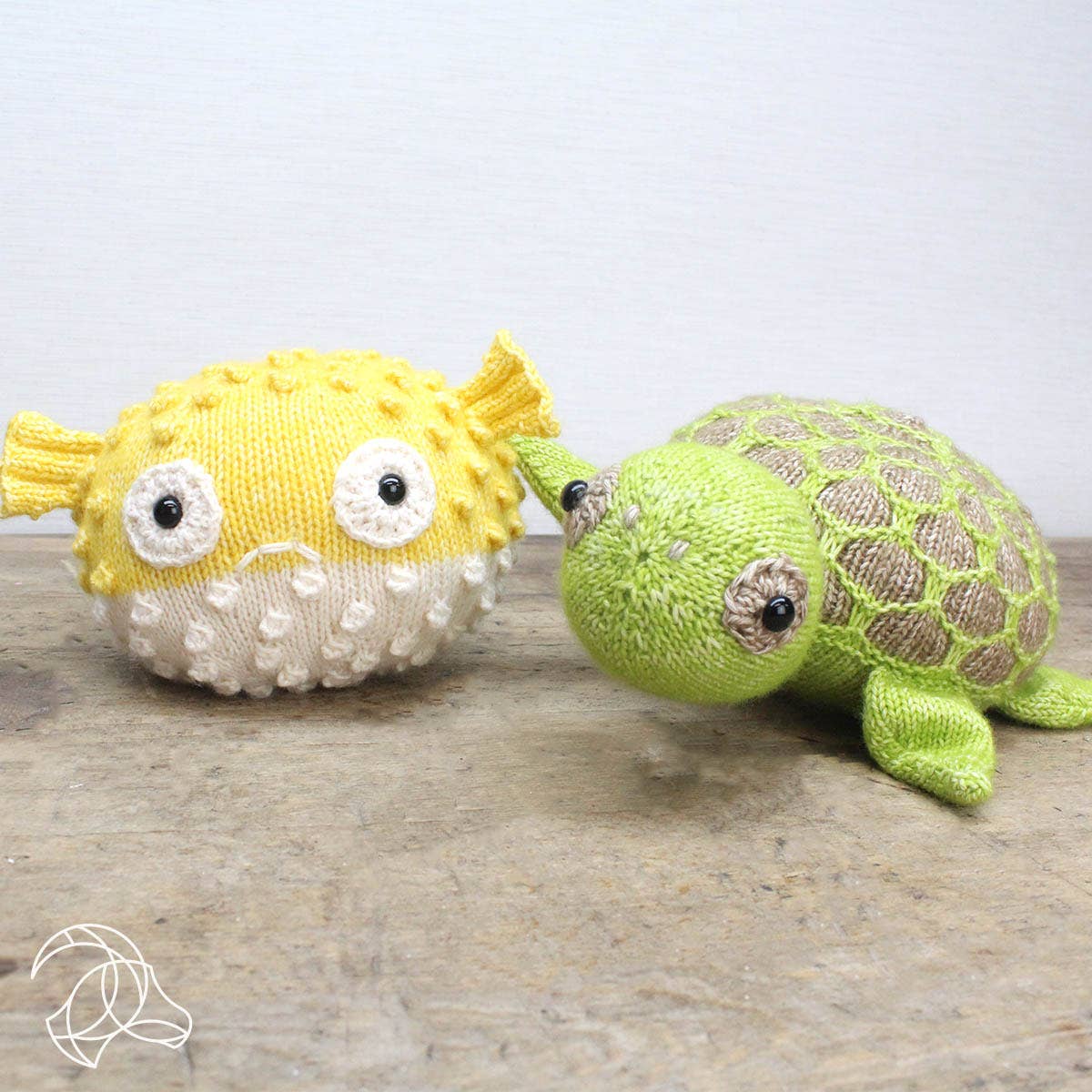 Bart Blowfish Knitting Kit Handicraft