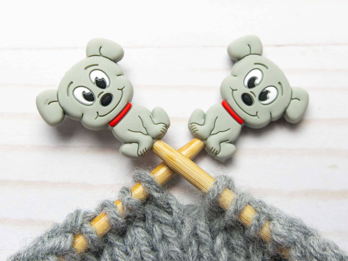 Grey Dog | Stitch Stoppers