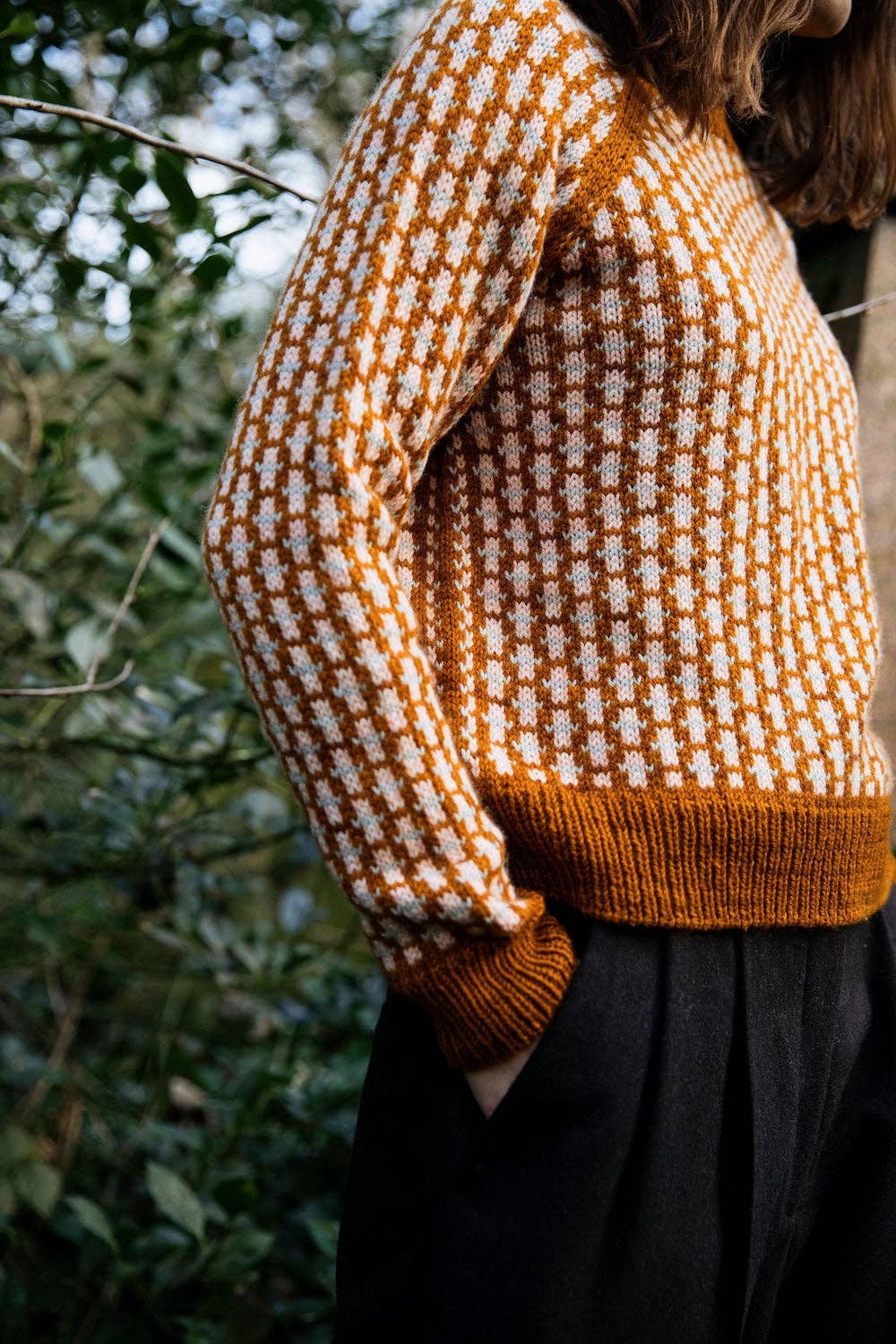 Field Notes: 20 Textured Knits for Everyday Beauty by Laine Publishing