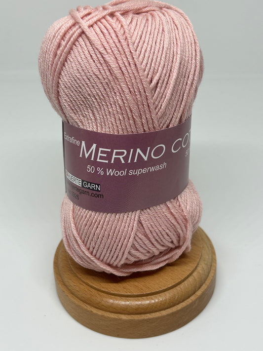 Hjertegarn Extrafine Merino Cotton 120